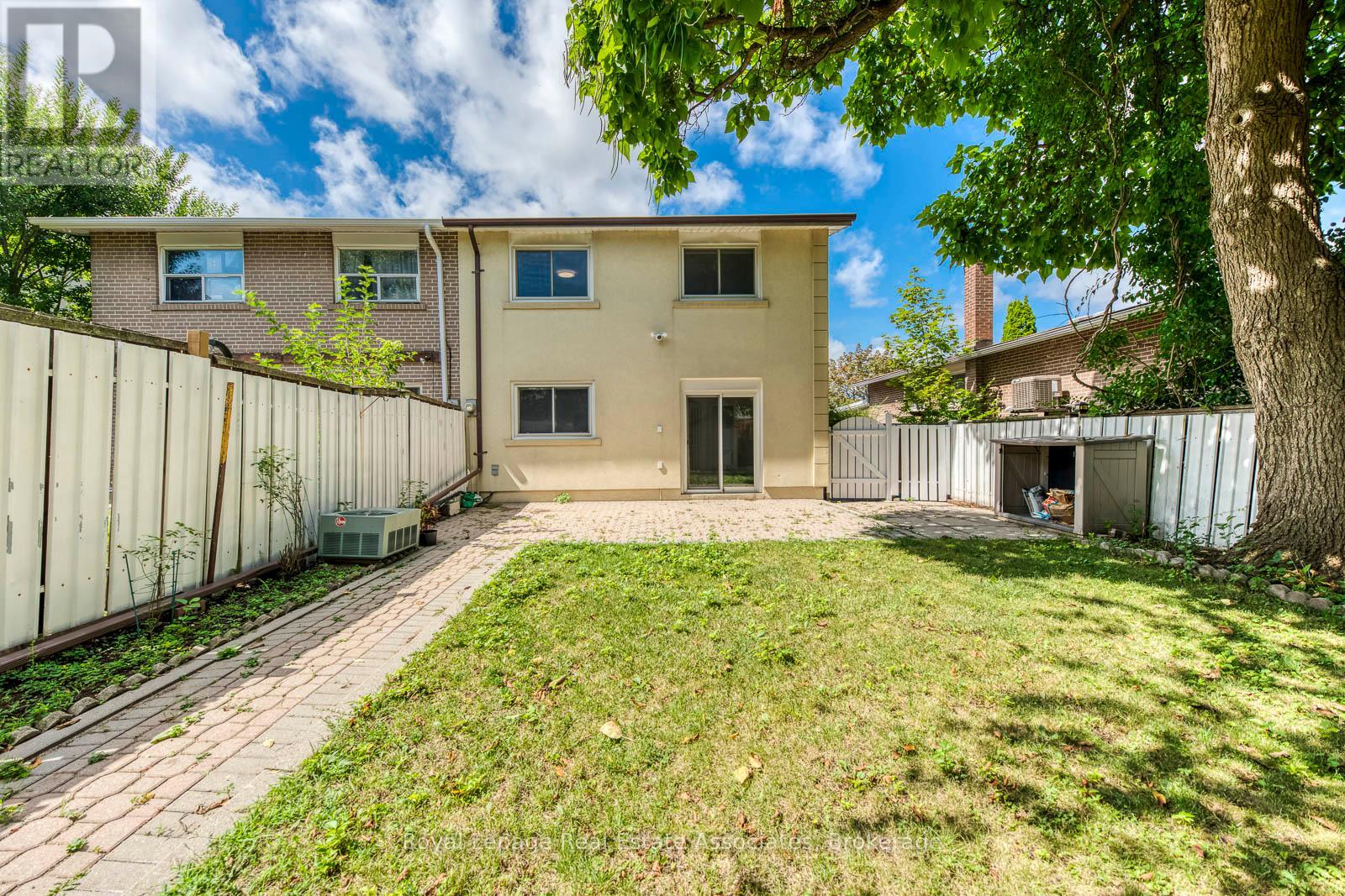 Upper - 1867 Sandgate Crescent, Mississauga, Ontario  L5J 2E7 - Photo 29 - W12363558