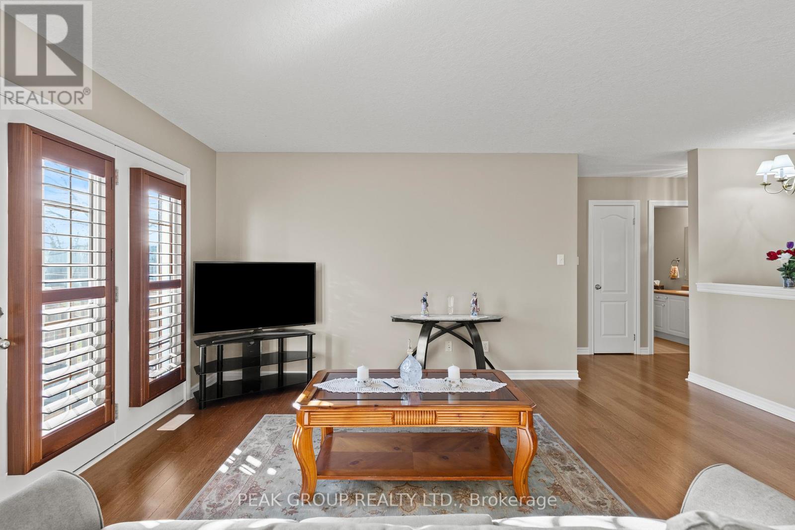 46 - 10 Isherwood Avenue, Cambridge, Ontario  N1R 8L6 - Photo 11 - X12594166