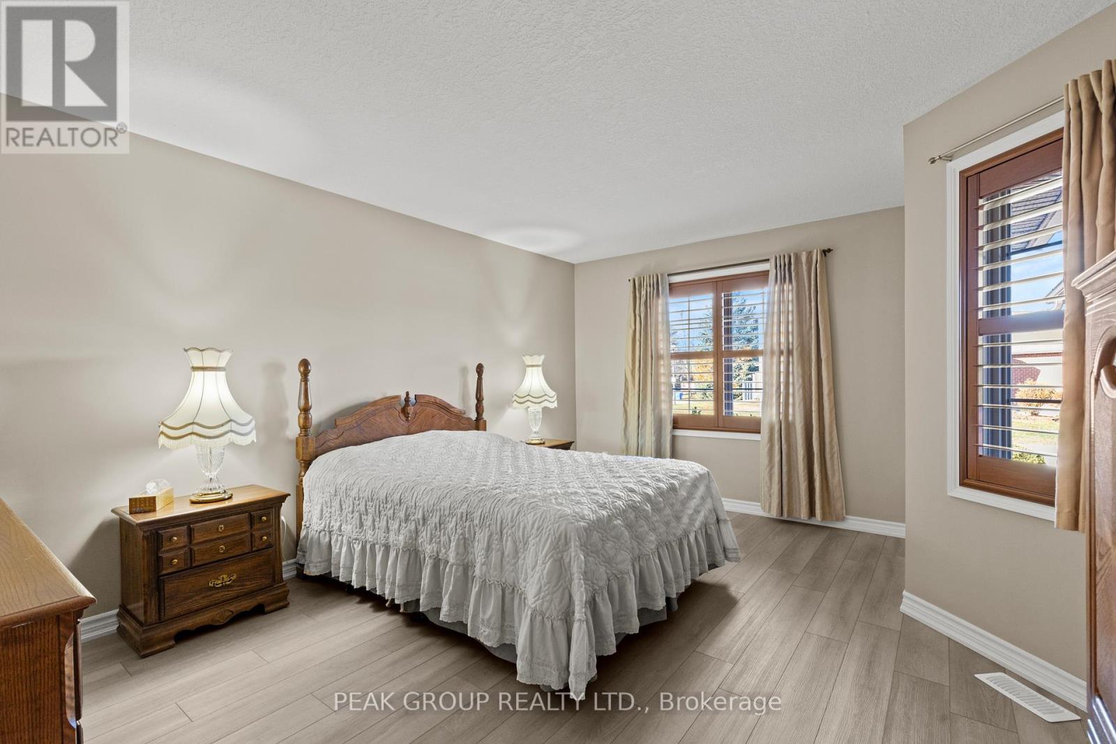 46 - 10 Isherwood Avenue, Cambridge, Ontario  N1R 8L6 - Photo 21 - X12594166