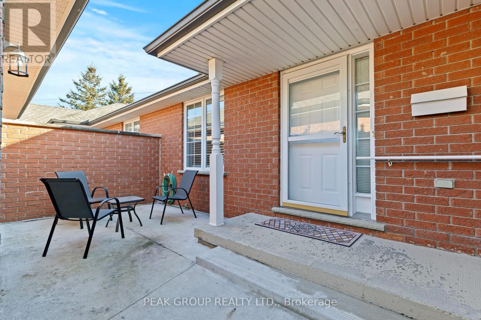 46 - 10 Isherwood Avenue, Cambridge, Ontario  N1R 8L6 - Photo 6 - X12594166