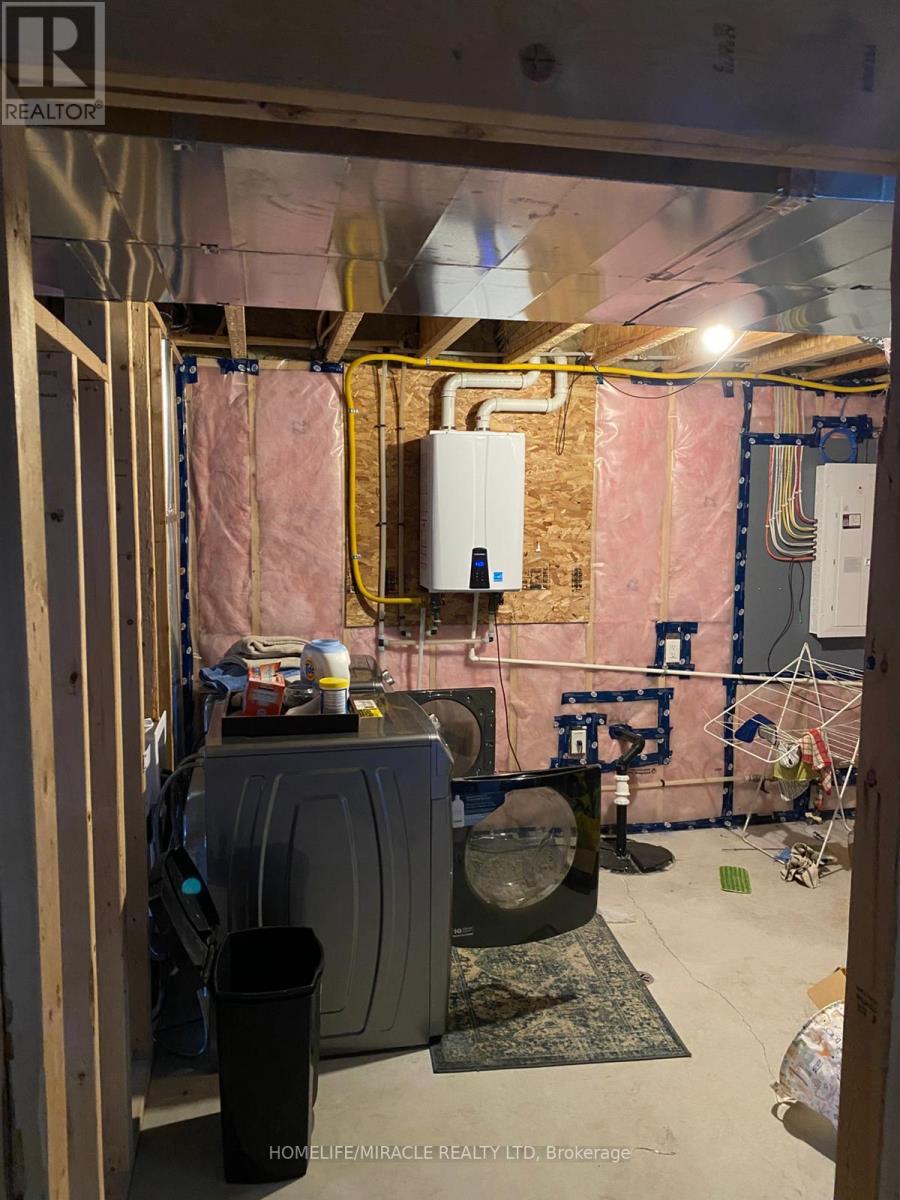 223 Manning Drive, Chatham-Kent, Ontario  N7M 0S5 - Photo 8 - X12593966