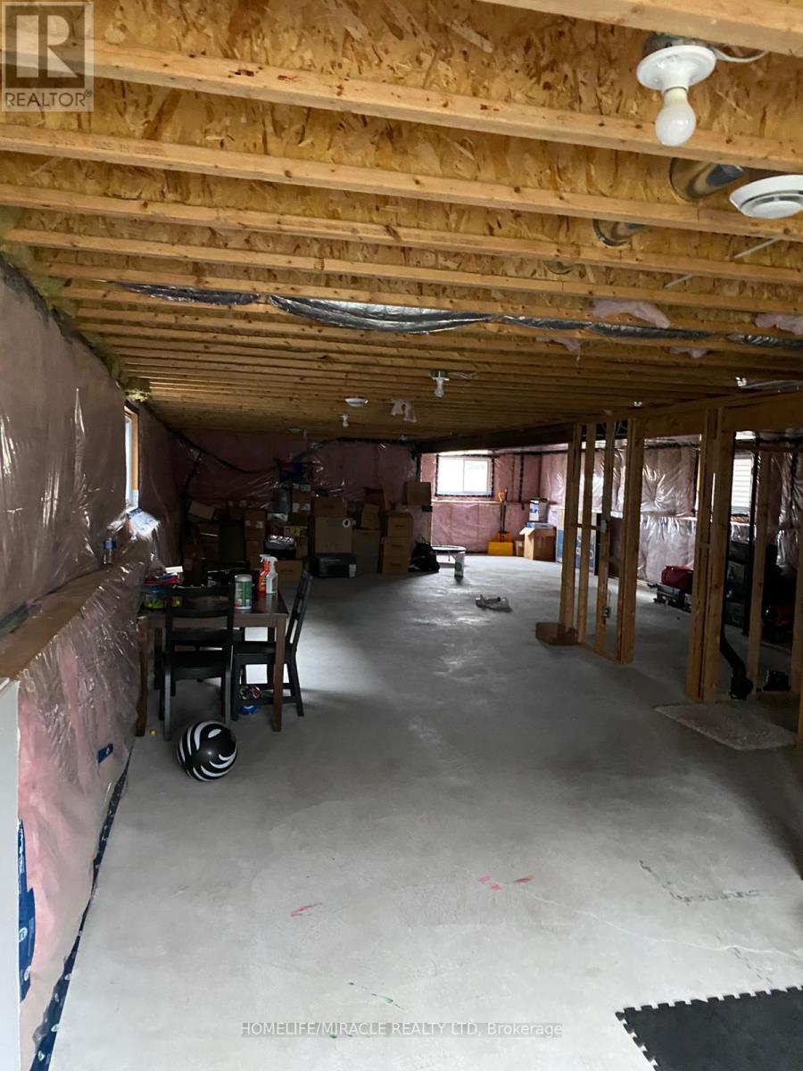 223 Manning Drive, Chatham-Kent, Ontario  N7M 0S5 - Photo 9 - X12593966