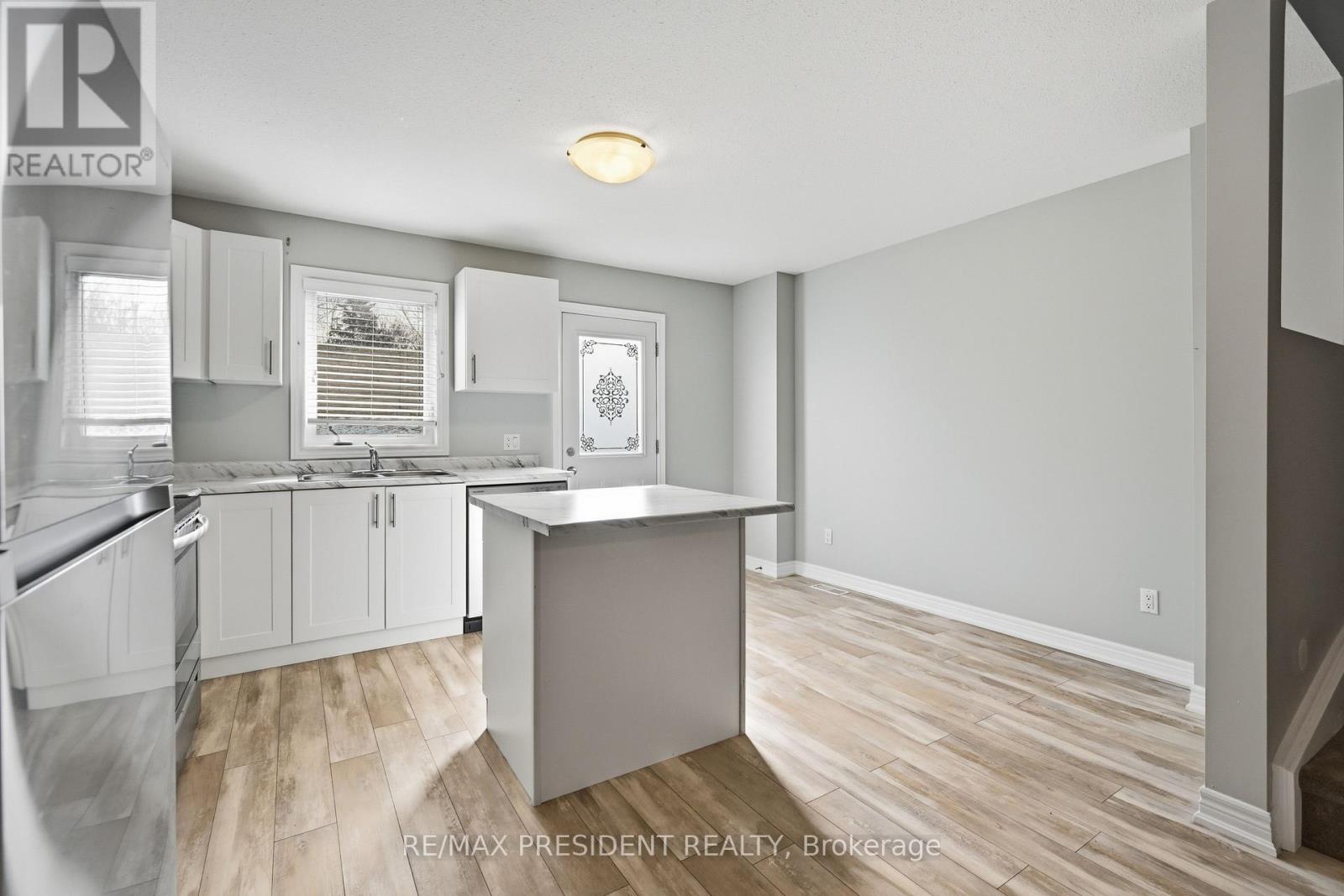 26 - 7768 Ascot Circle, Niagara Falls (Ascot), Ontario  L2H 3P9 - Photo 15 - X12594018