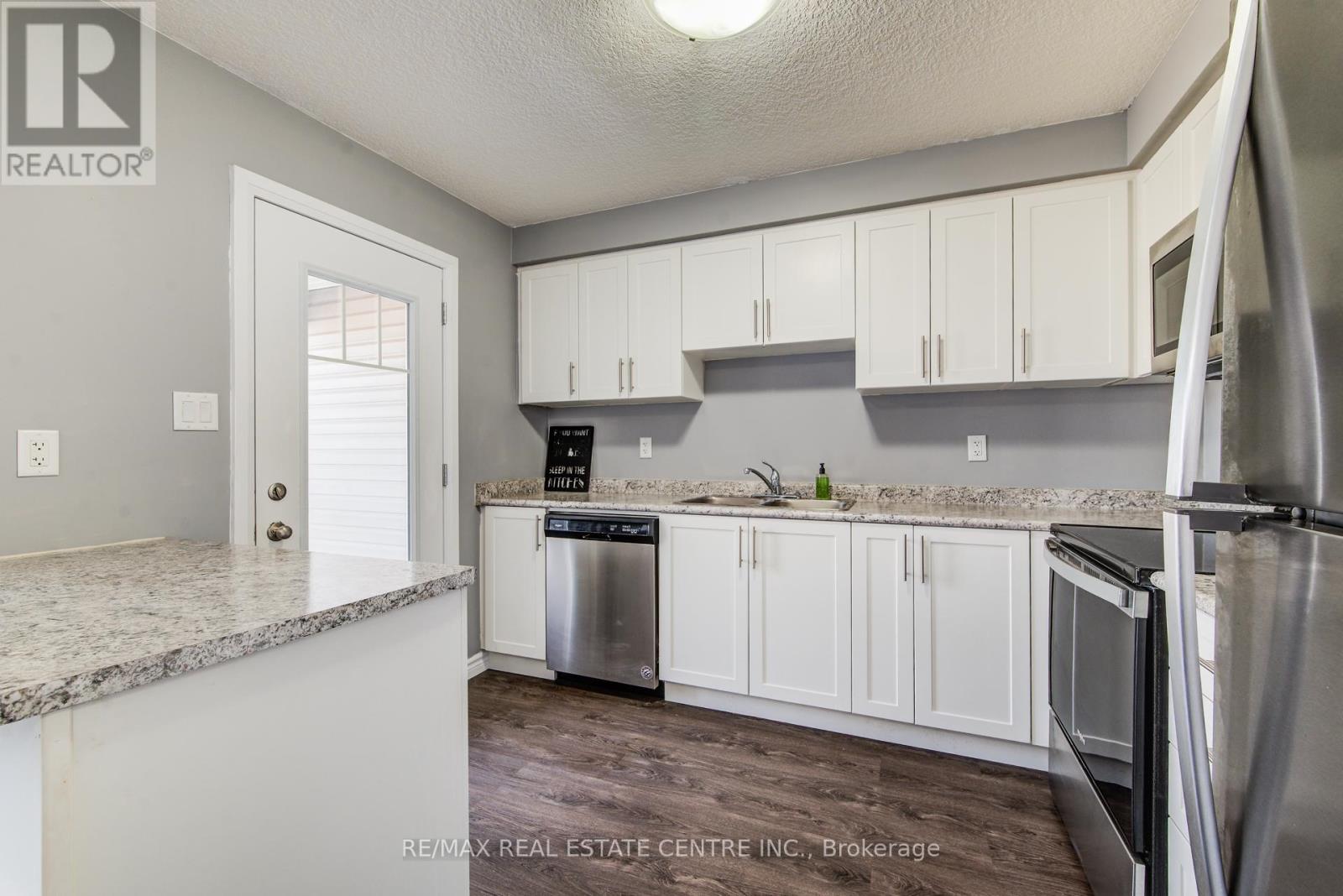 D5 - 24 Morrison Road, Kitchener, Ontario  N2A 0L1 - Photo 16 - X12594060