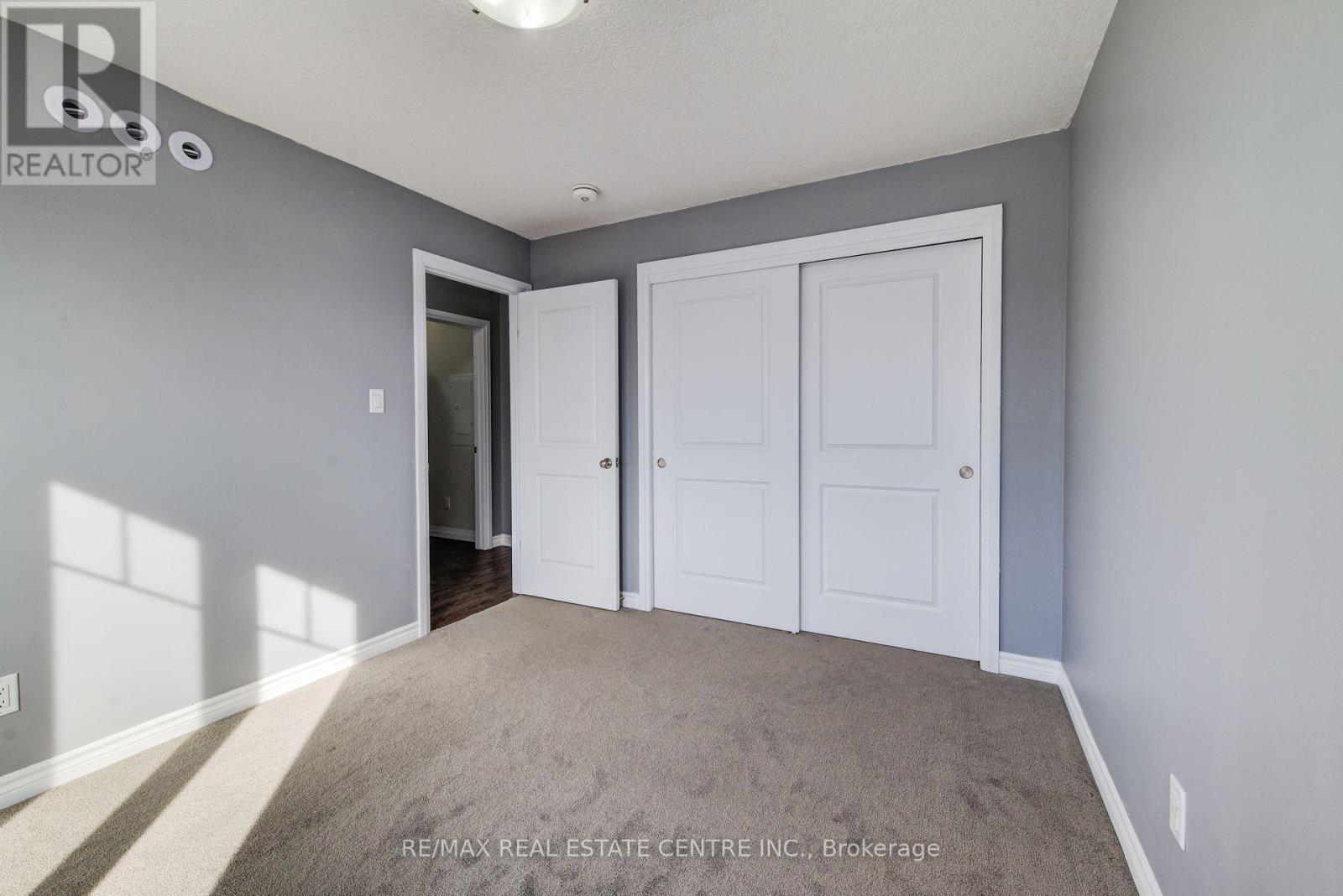 D5 - 24 Morrison Road, Kitchener, Ontario  N2A 0L1 - Photo 28 - X12594060