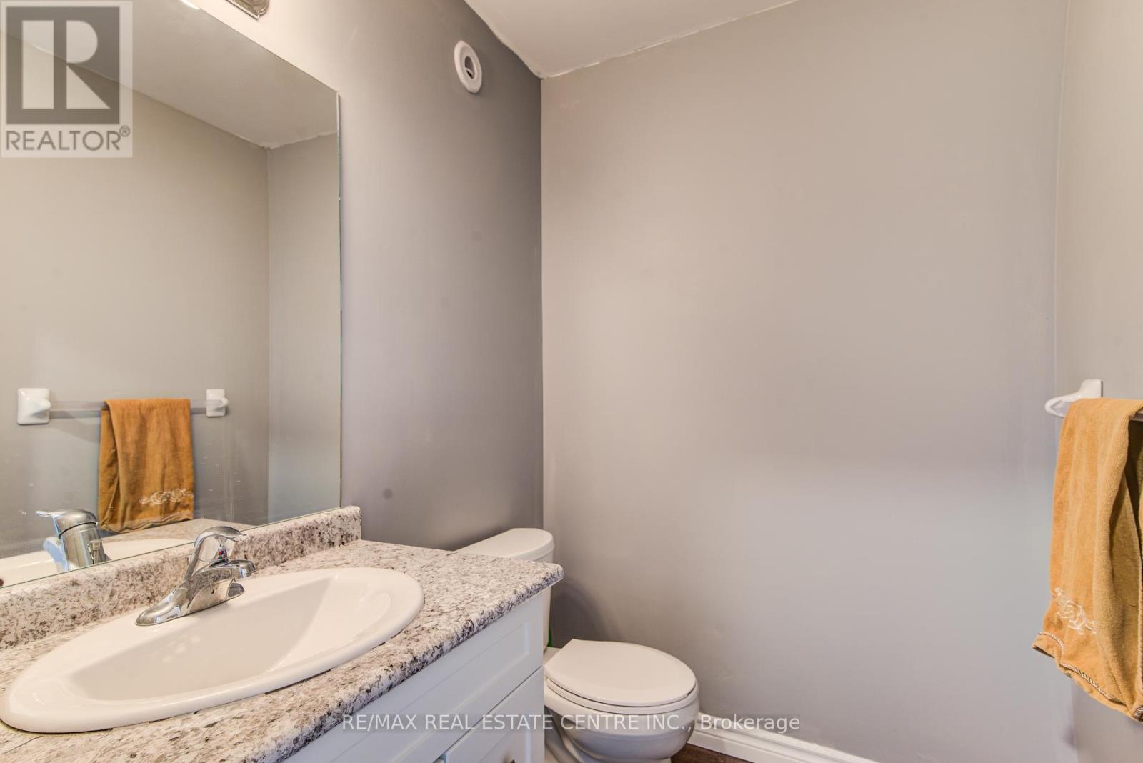 D5 - 24 Morrison Road, Kitchener, Ontario  N2A 0L1 - Photo 5 - X12594060