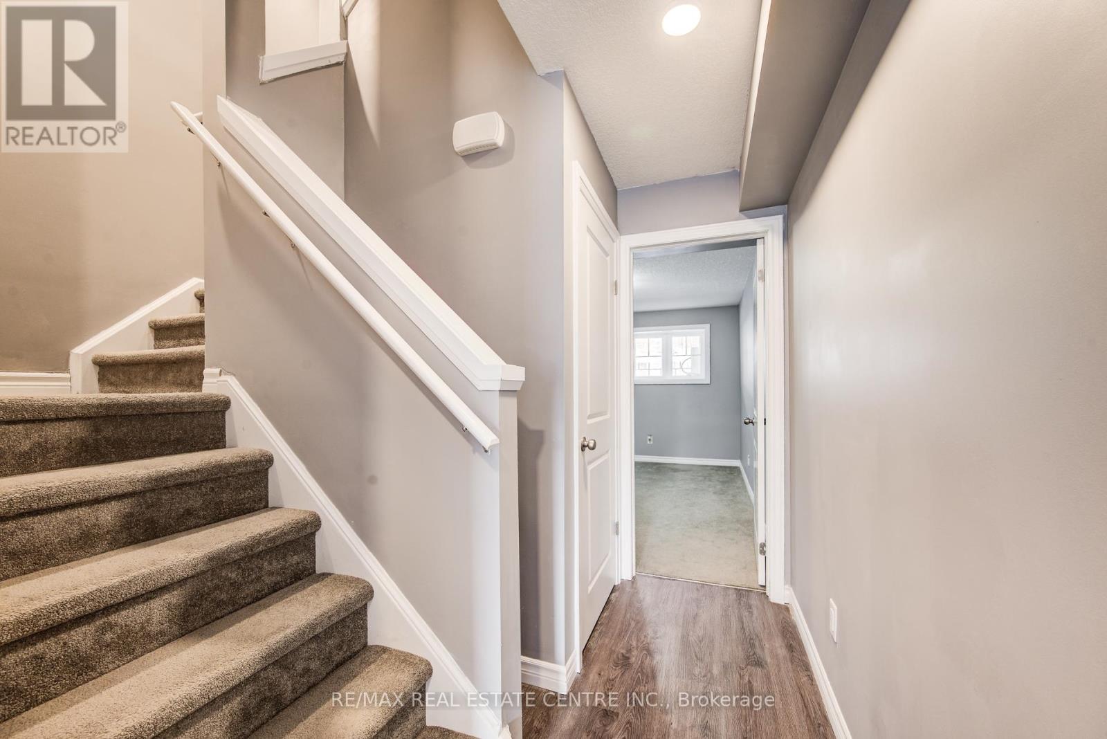 D5 - 24 Morrison Road, Kitchener, Ontario  N2A 0L1 - Photo 6 - X12594060