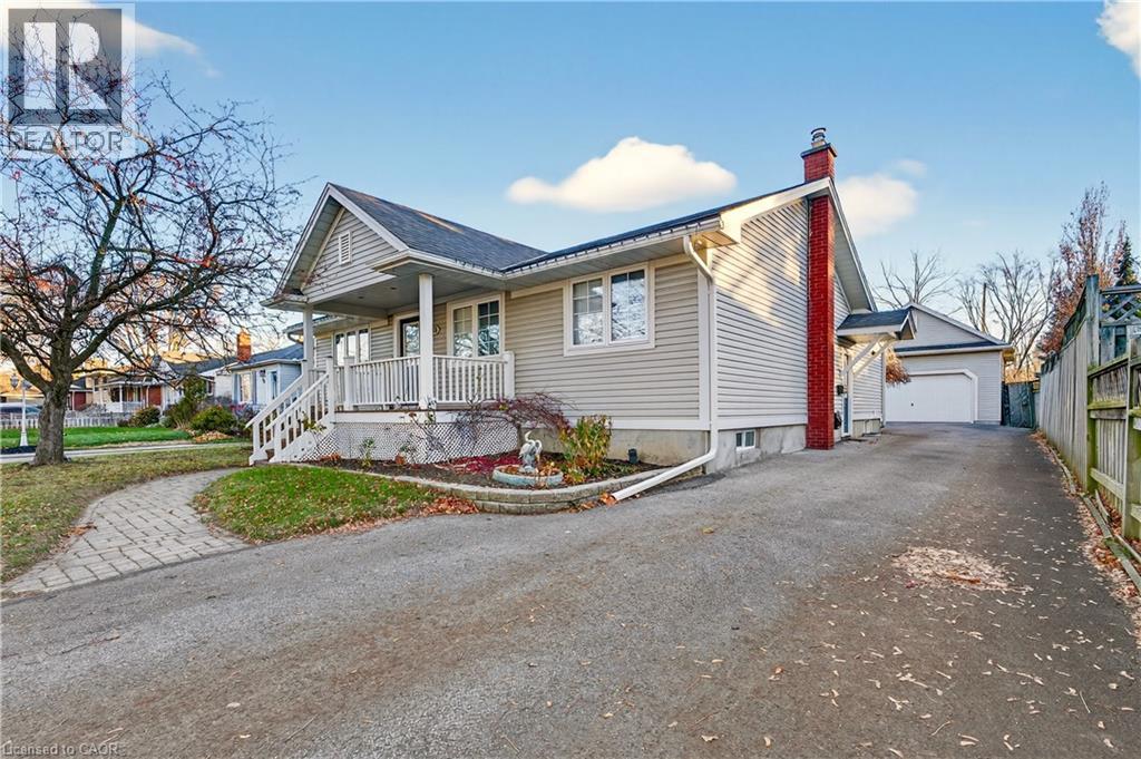 56 Dunkeld Avenue, St. Catharines, Ontario  L2M 4A7 - Photo 1 - 40791800