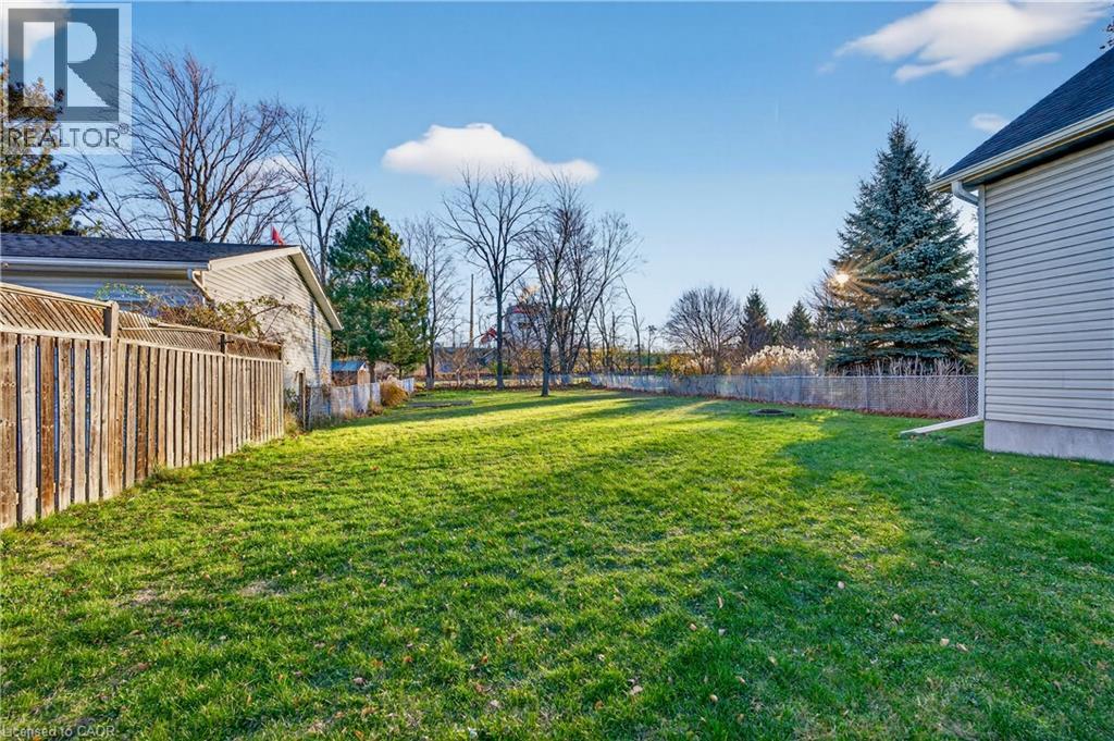 56 Dunkeld Avenue, St. Catharines, Ontario  L2M 4A7 - Photo 3 - 40791800