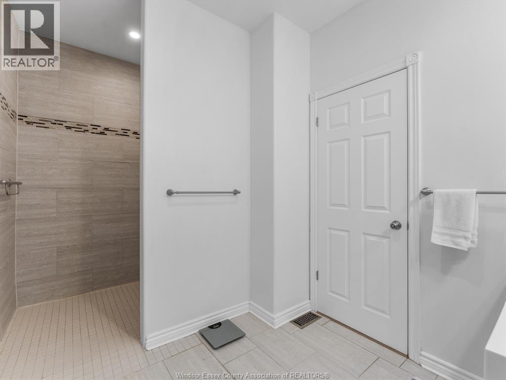 381 Tuscany Crescent, Tecumseh, Ontario  N8N 4W6 - Photo 22 - 25030981