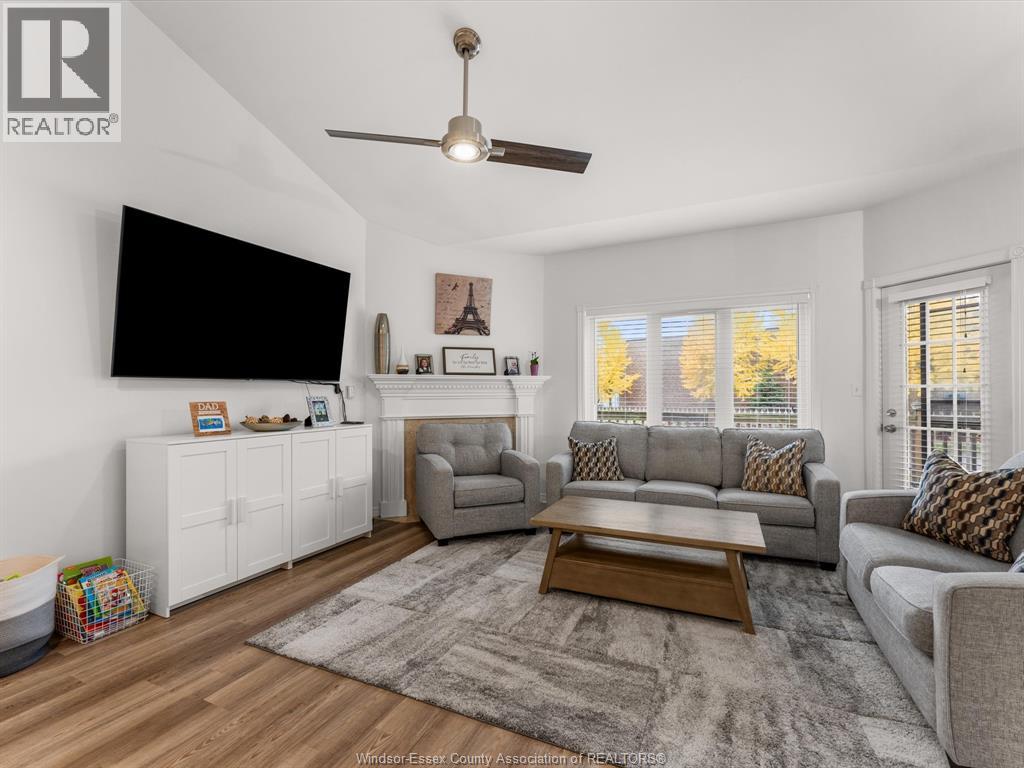 381 Tuscany Crescent, Tecumseh, Ontario  N8N 4W6 - Photo 5 - 25030981