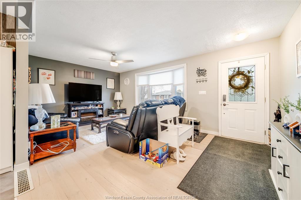 21 Pearl, Tilbury, Ontario N0P 2L0 - Photo 7 - 25030978