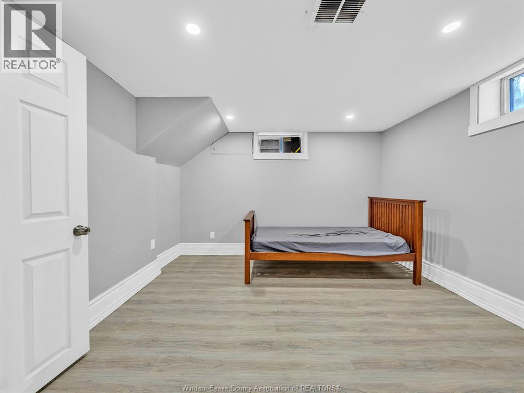 3225 Walker Road, Windsor, Ontario N8W 3E7 - Photo 38 - 25030976