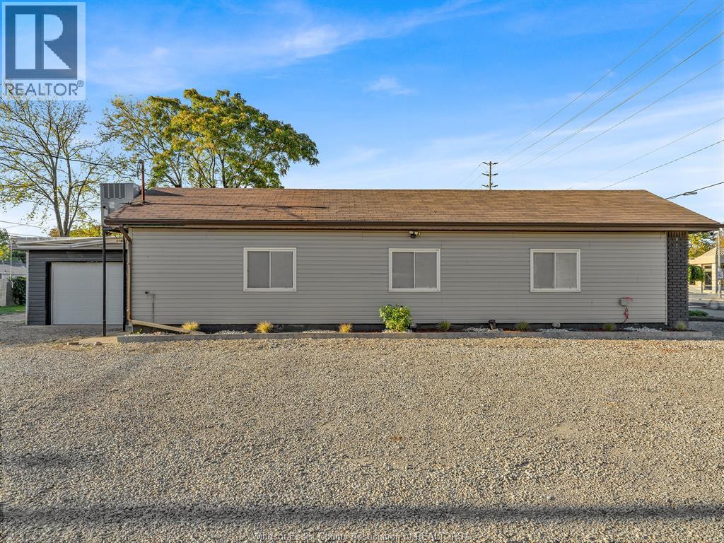 3225 Walker Road, Windsor, Ontario N8W 3E7 - Photo 9 - 25030976