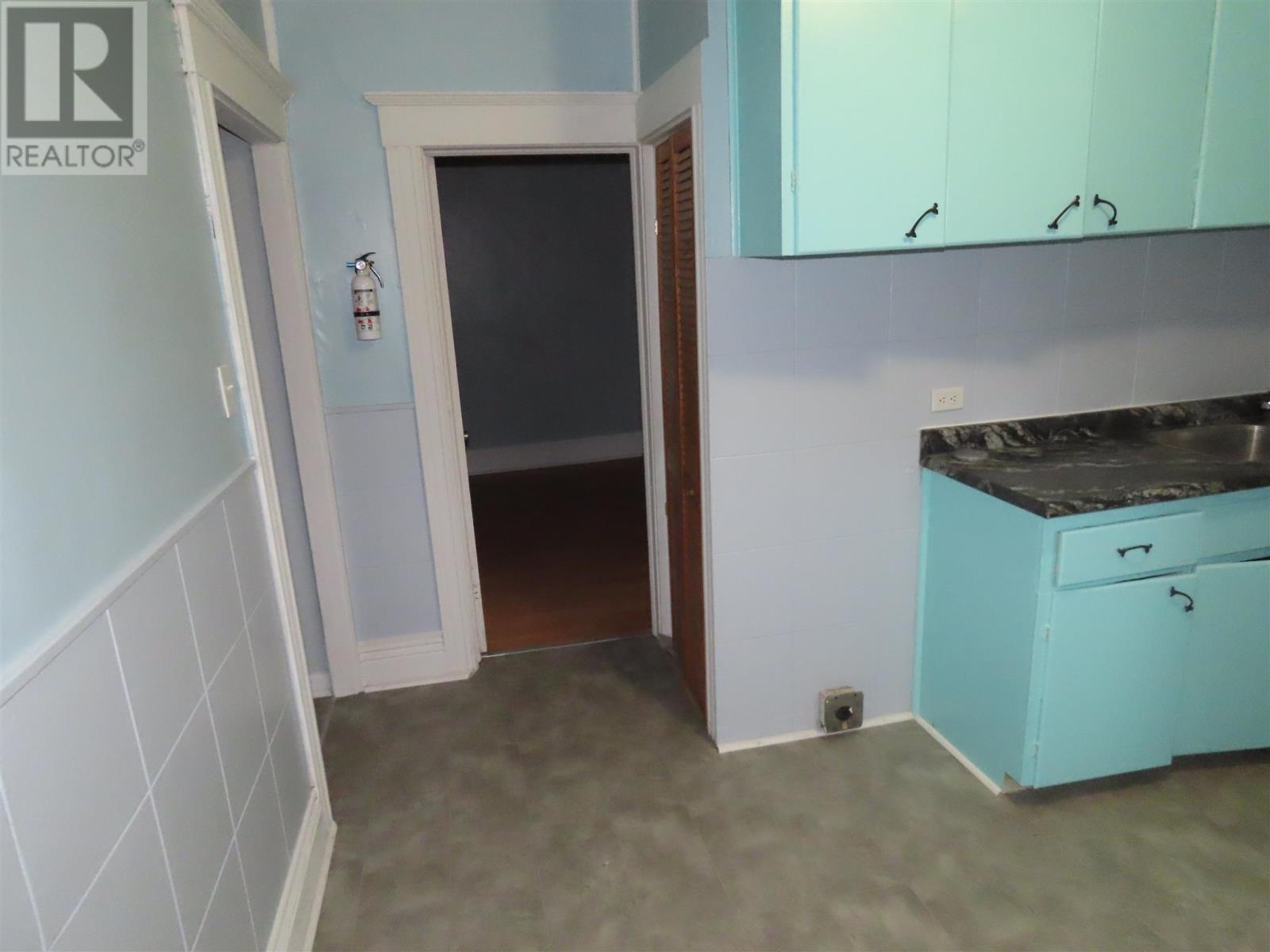 365 Wellington St E, Sault Ste Marie, Ontario P6A 2L8 - Photo 5 - SM253000