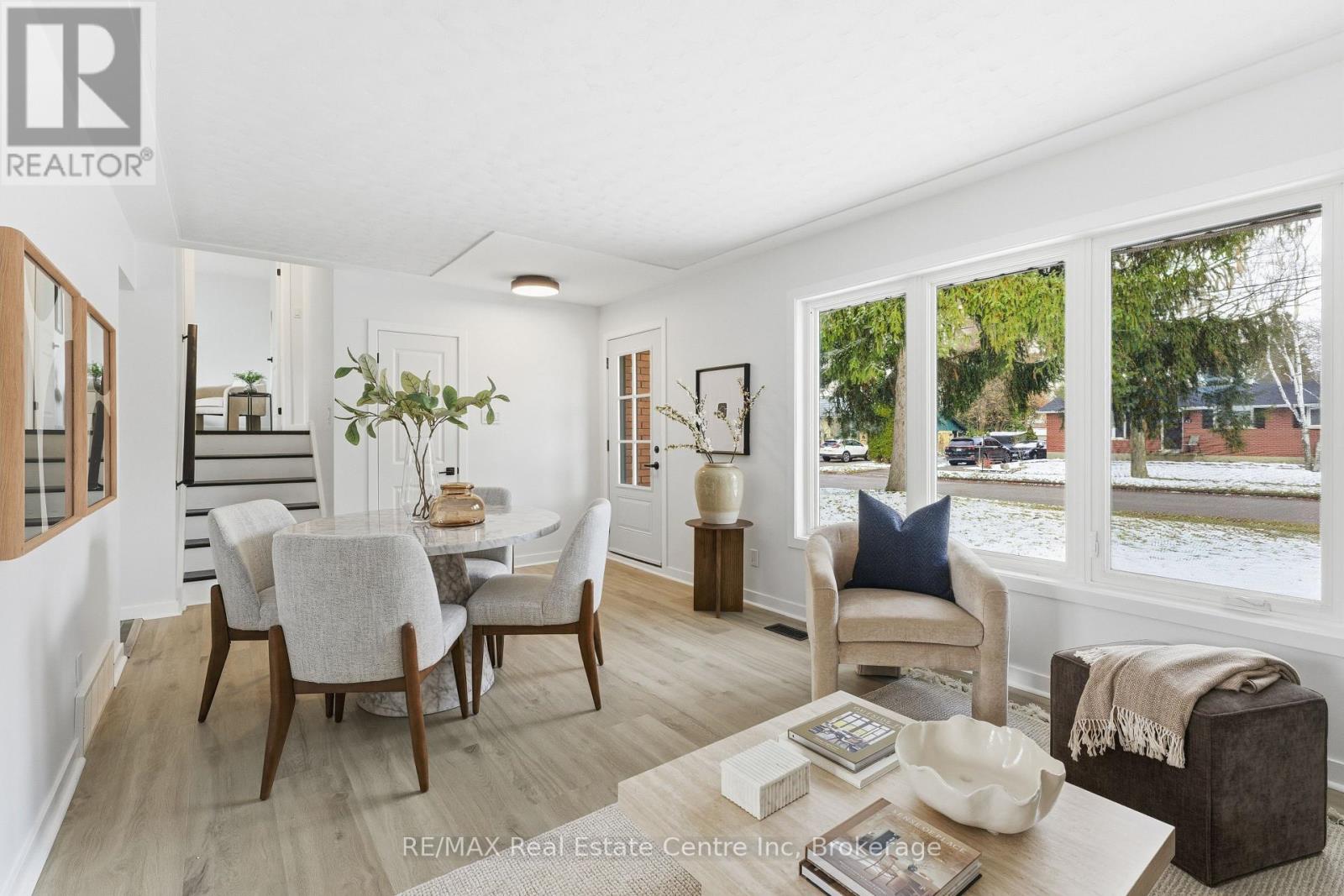 65 Sunnylea Crescent, Guelph, Ontario  N1E 1W3 - Photo 17 - X12594242