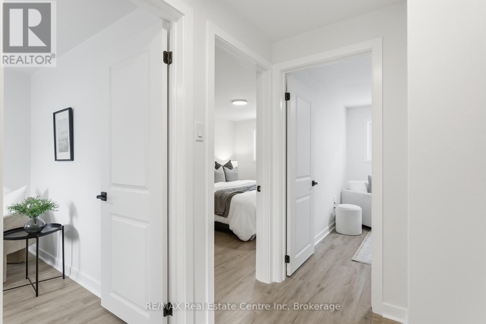 65 Sunnylea Crescent, Guelph, Ontario  N1E 1W3 - Photo 30 - X12594242