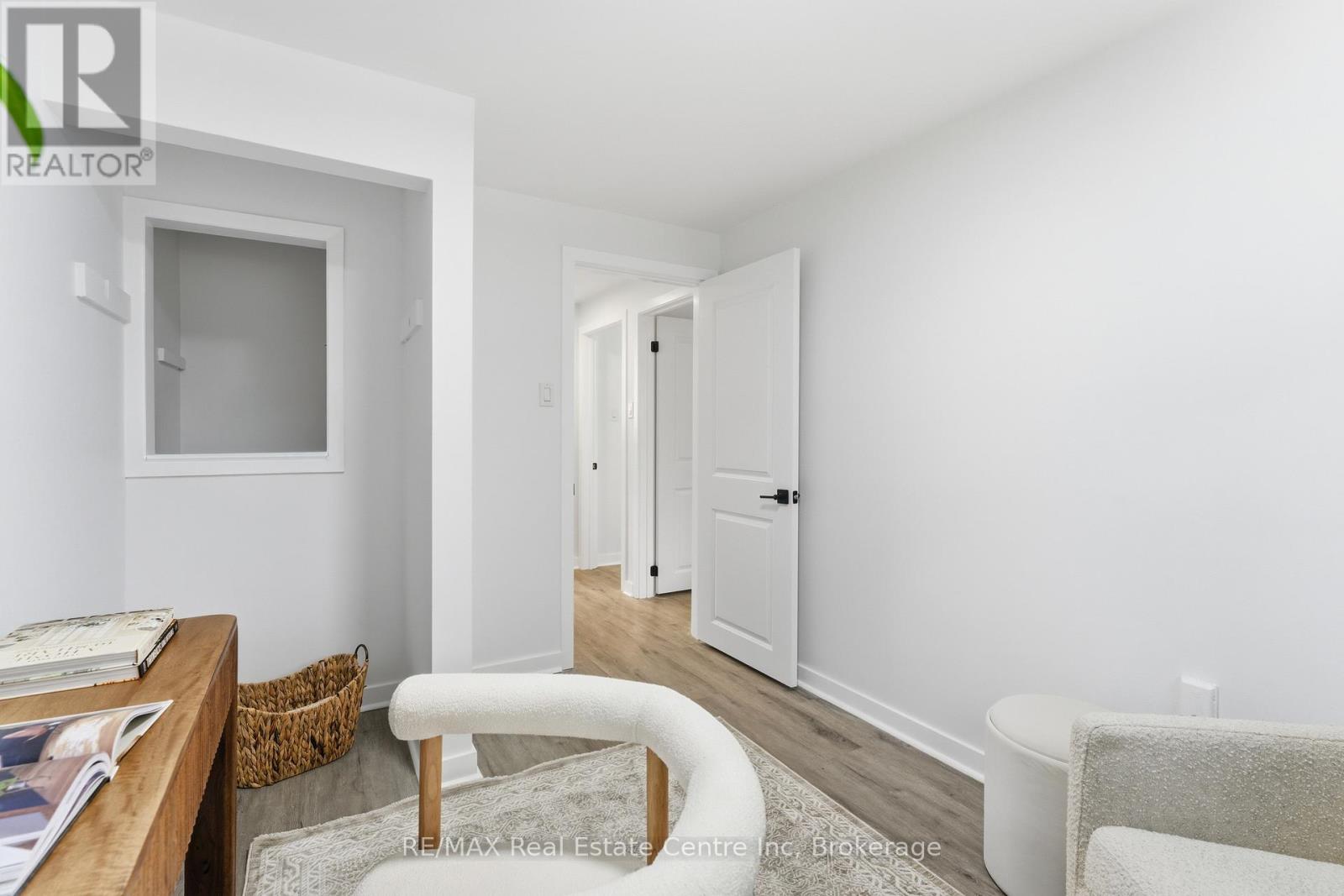 65 Sunnylea Crescent, Guelph, Ontario  N1E 1W3 - Photo 36 - X12594242