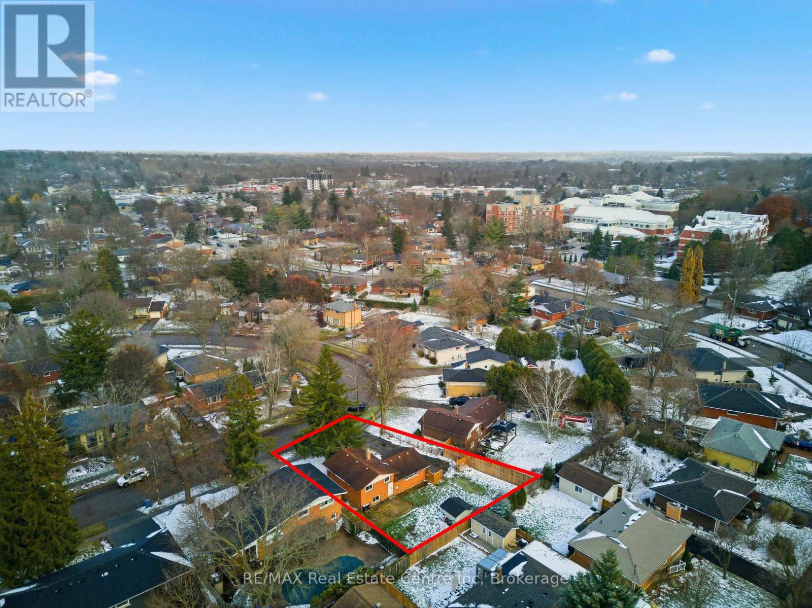 65 Sunnylea Crescent, Guelph, Ontario  N1E 1W3 - Photo 9 - X12594242