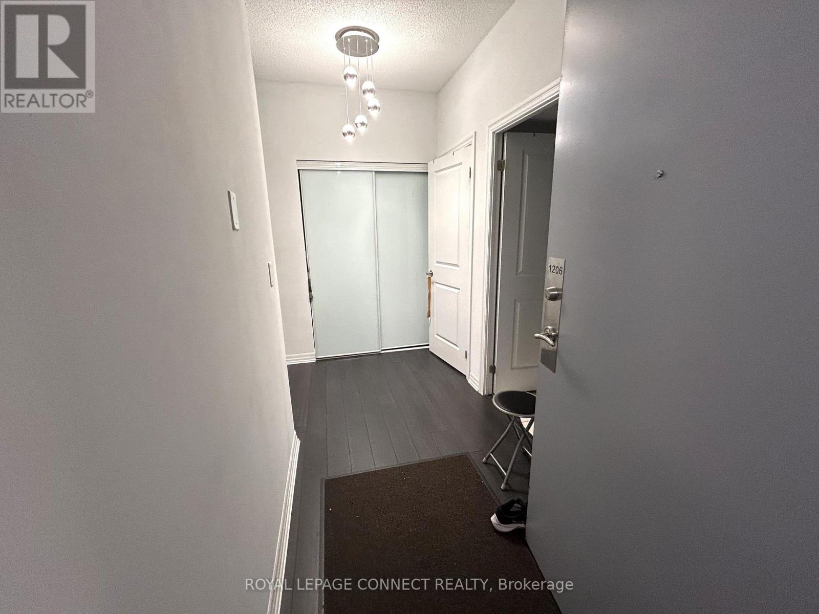 1206 - 80 Esther Lorrie Drive, Toronto (West Humber-Clairville), Ontario  M9W 0C6 - Photo 2 - W12593708