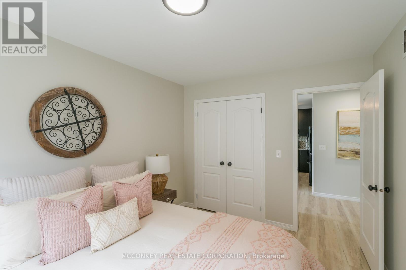 1563 Scollard Crescent, Peterborough (Ashburnham Ward 4), Ontario  K9H 0A8 - Photo 15 - X12594256