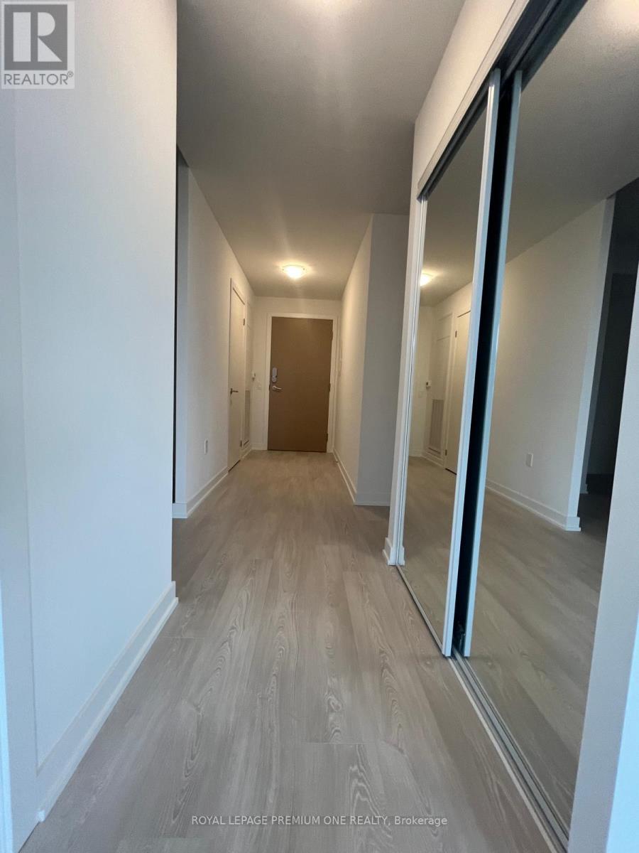 1216 - 1 Quarrington Lane, Toronto, Ontario M3C 0S4 - Photo 4 - C12593772