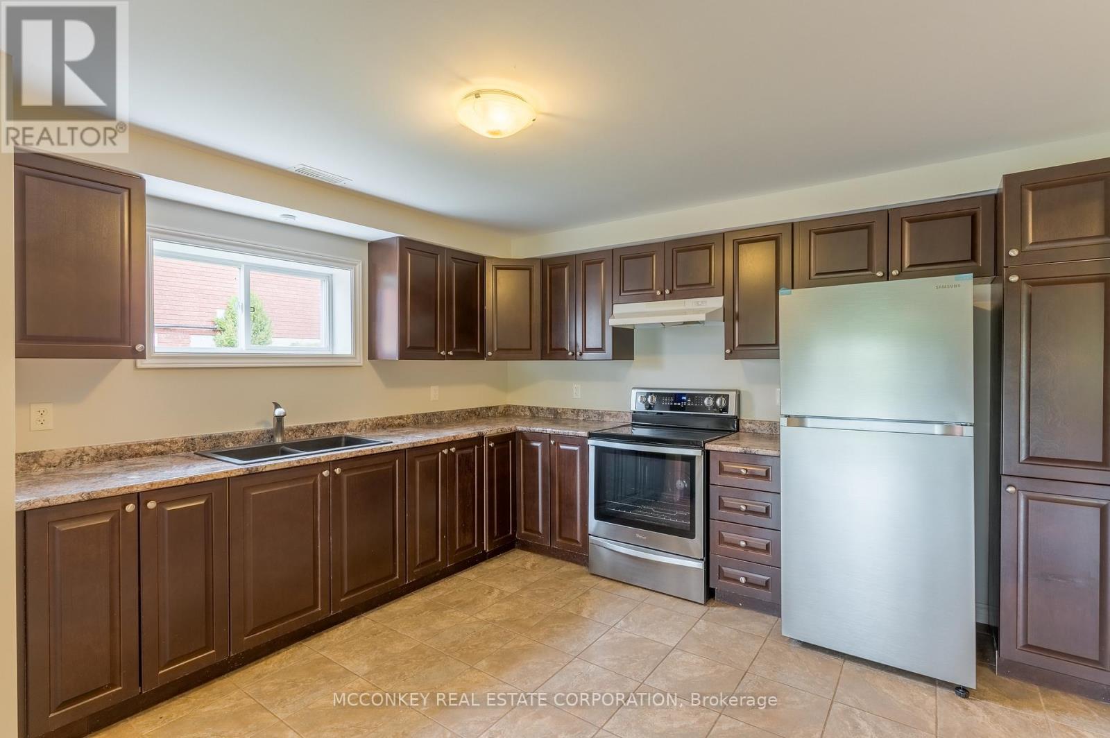 1563 Scollard Crescent, Peterborough (Ashburnham Ward 4), Ontario  K9H 0A8 - Photo 29 - X12594256