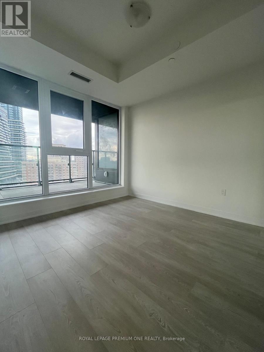 1216 - 1 Quarrington Lane, Toronto, Ontario M3C 0S4 - Photo 5 - C12593772