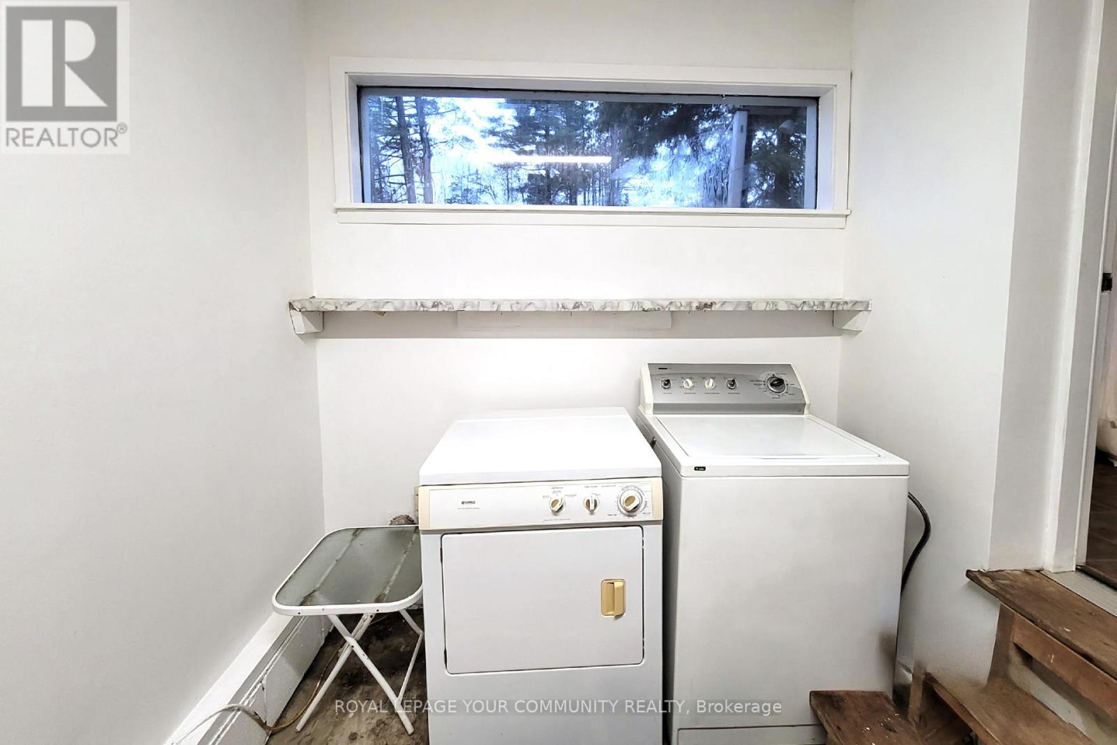 709 Roberts Road, Innisfil, Ontario L9S 2E4 - Photo 12 - N12580520