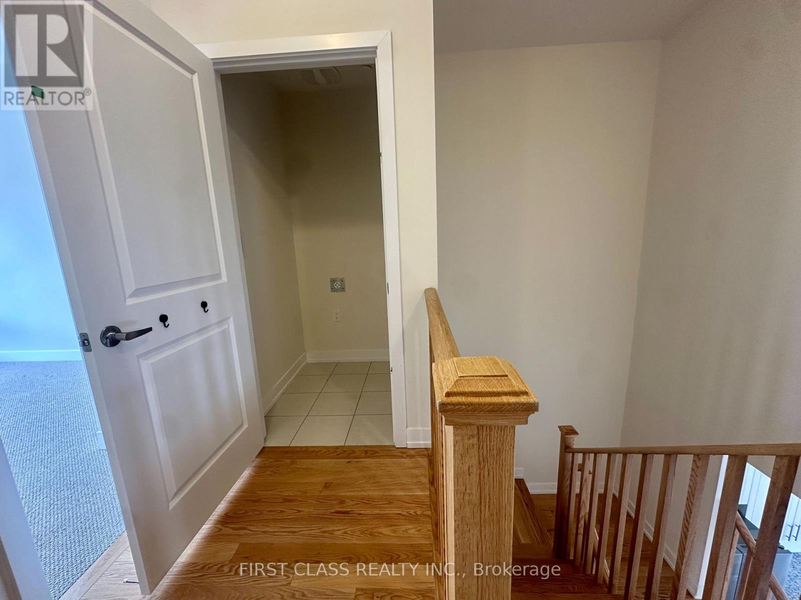 118 Credit Lane, Richmond Hill, Ontario  L4E 1G9 - Photo 18 - N12593914