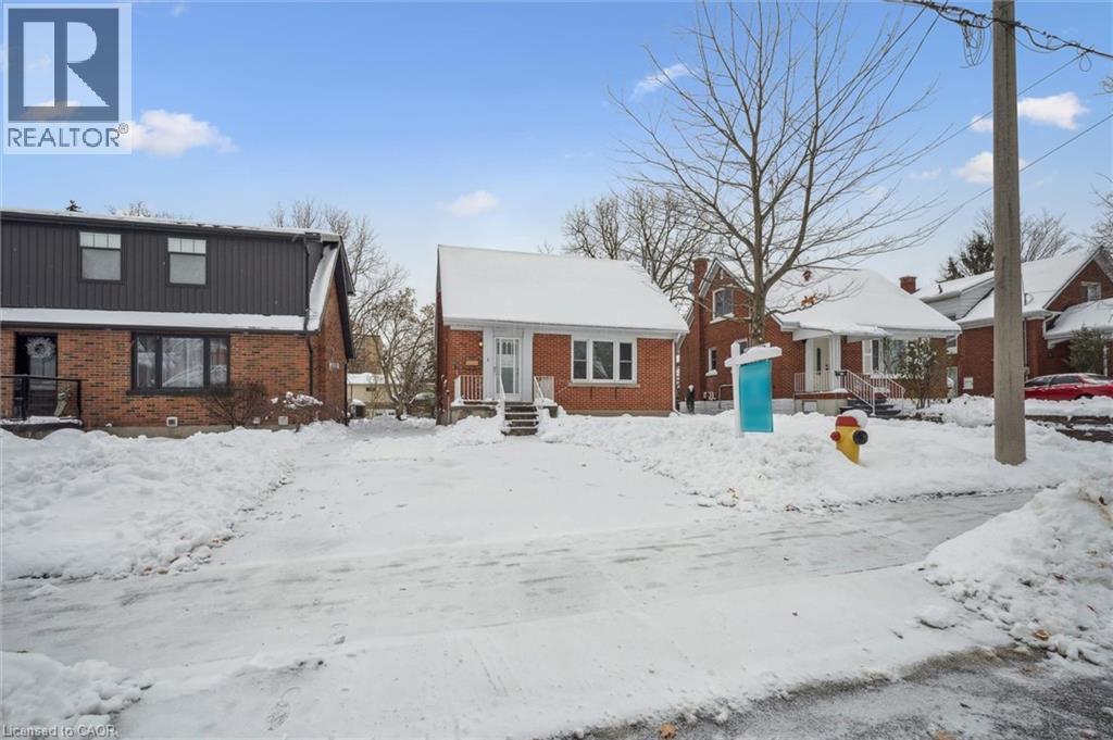 45 Woodland Avenue, Kitchener, Ontario  N2M 3G8 - Photo 4 - 40791794