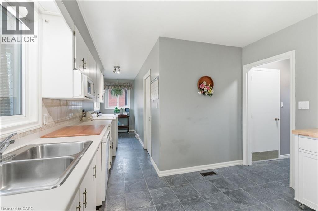 42 Henrietta Street, St. Catharines, Ontario  L2S 2M6 - Photo 18 - 40791598