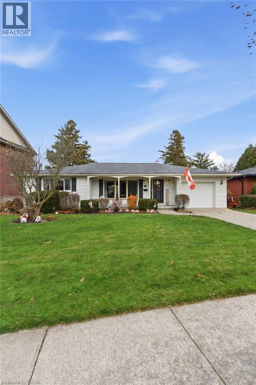 42 Henrietta Street, St. Catharines, Ontario  L2S 2M6 - Photo 2 - 40791598