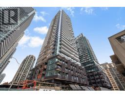 612S - 110 BROADWAY AVENUE, Toronto, Ontario