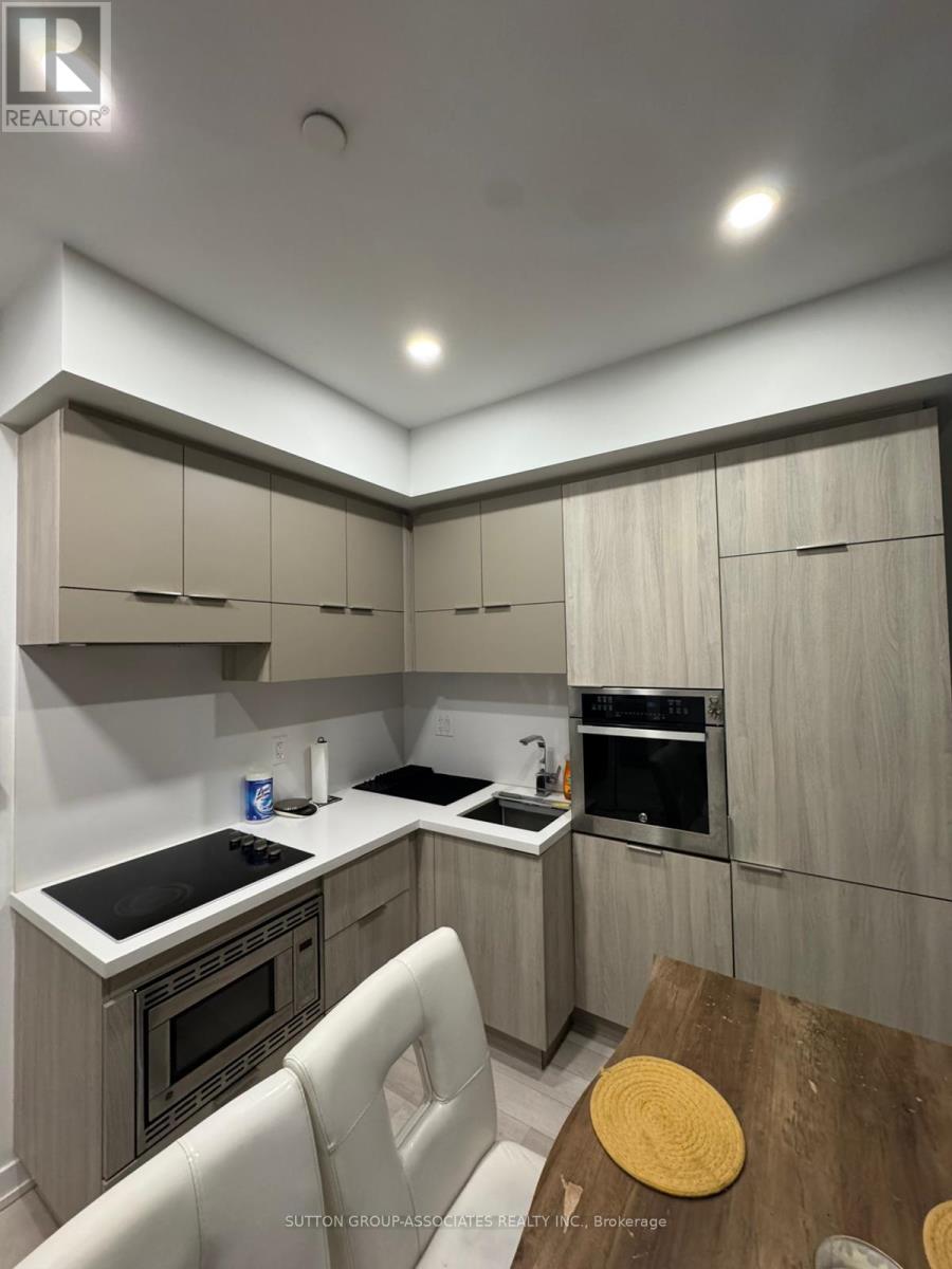 1207 - 39 Roehampton Avenue W, Toronto, Ontario  M4P 0G1 - Photo 11 - C12594262