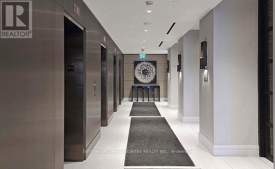 1207 - 39 Roehampton Avenue W, Toronto, Ontario  M4P 0G1 - Photo 2 - C12594262