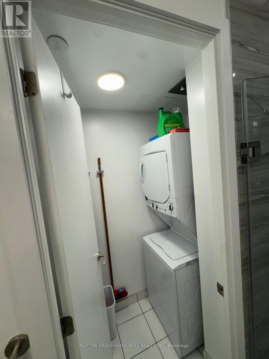 1207 - 39 Roehampton Avenue W, Toronto, Ontario  M4P 0G1 - Photo 20 - C12594262