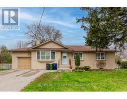 LOWER - 606 CONACHER DRIVE, Toronto, Ontario