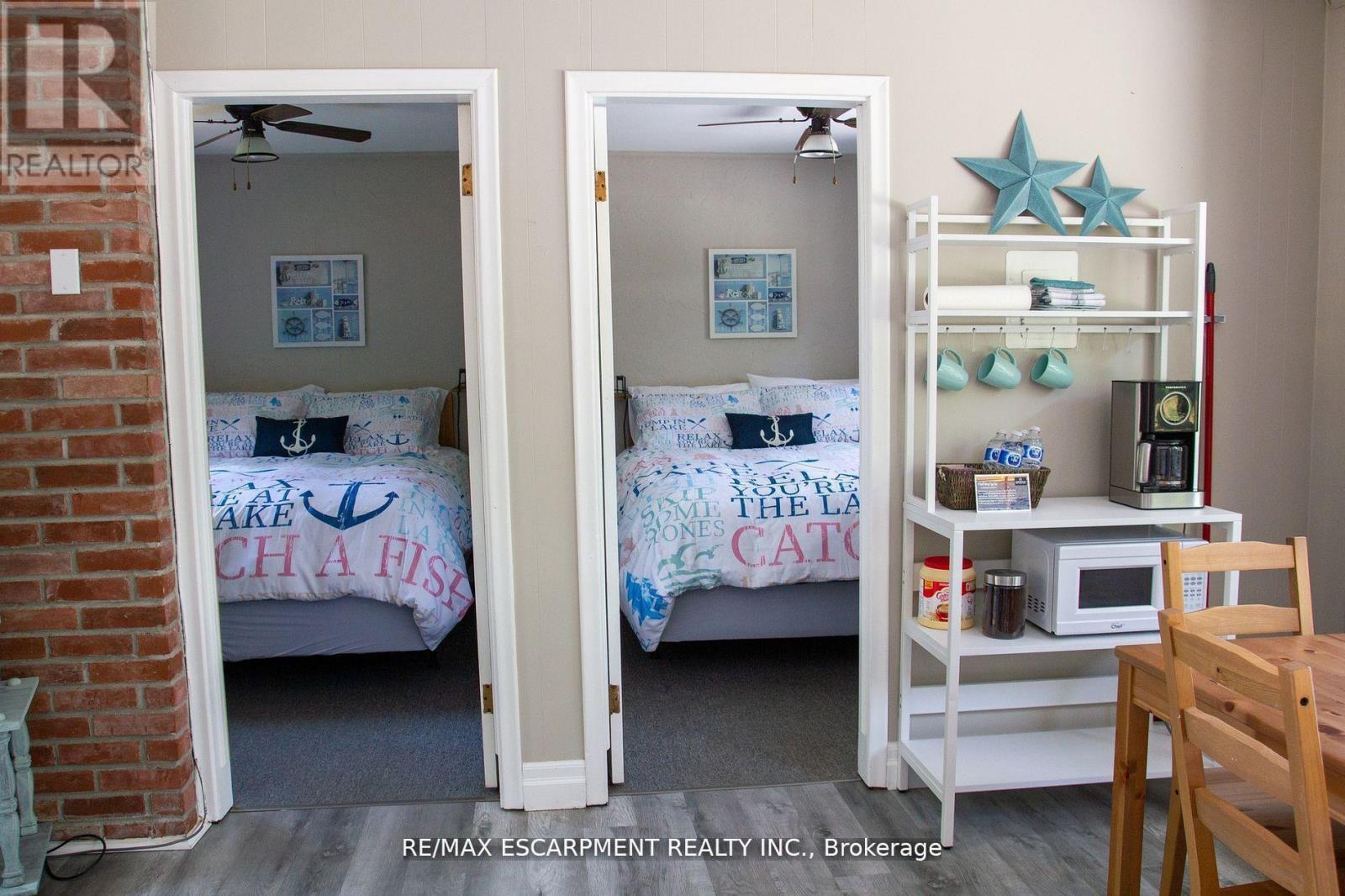 9717 Army Camp Road, Lambton Shores, Ontario  N0N 1J3 - Photo 18 - X12452659