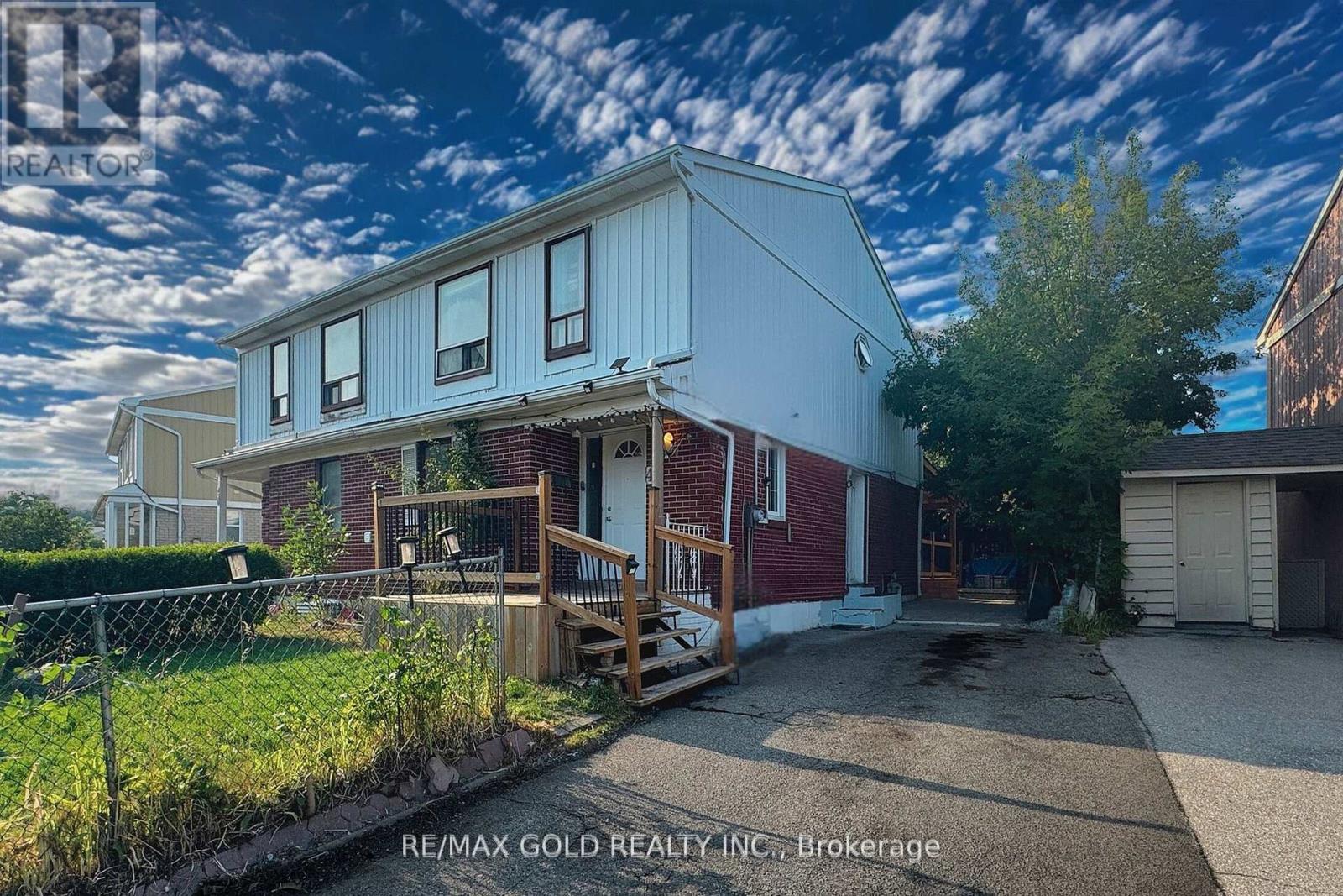 42 MURISON BOULEVARD, Toronto, Ontario