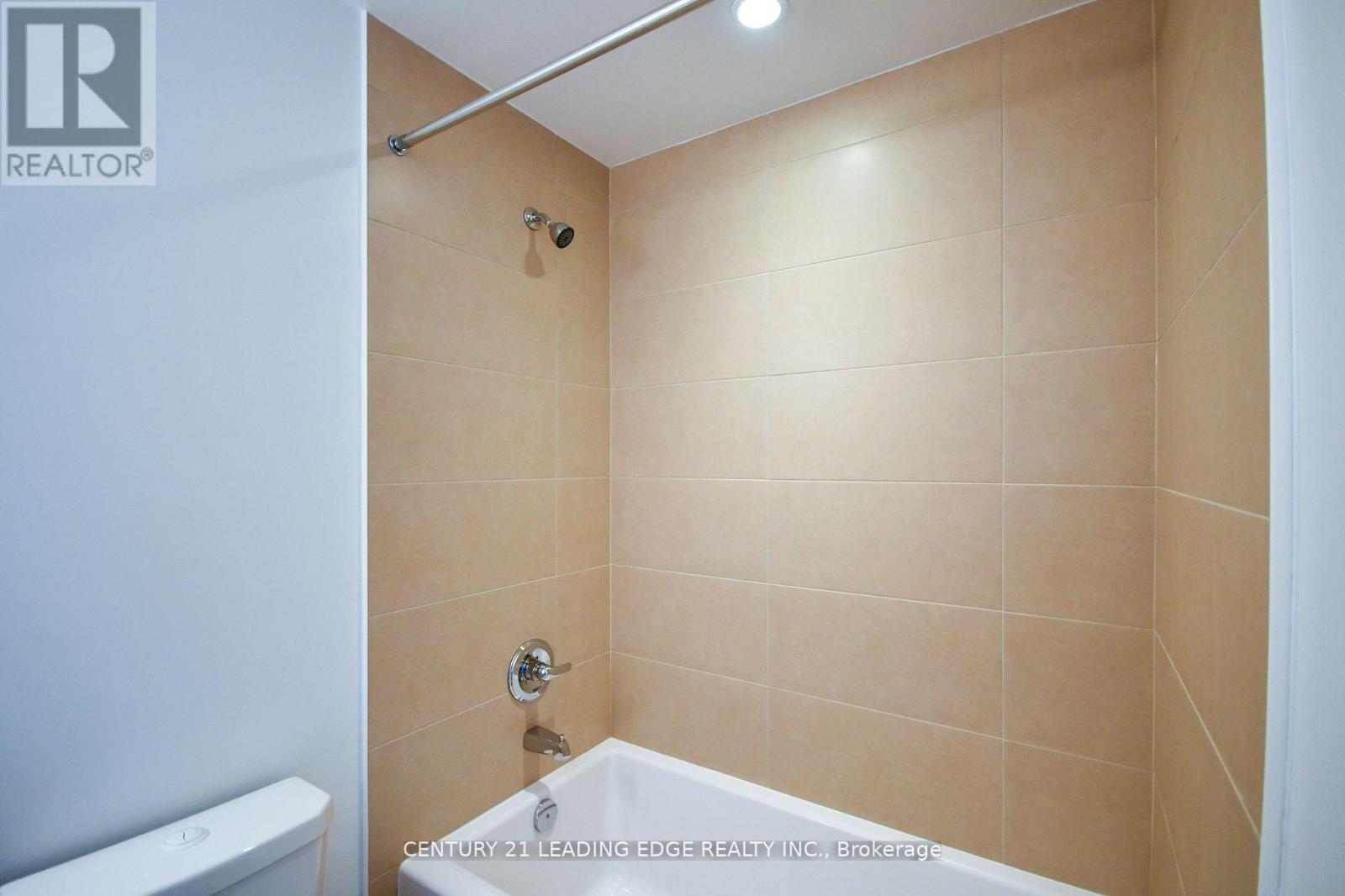 275 Village Green Square, Toronto, Ontario  M1S 0L8 - Photo 17 - E12594294