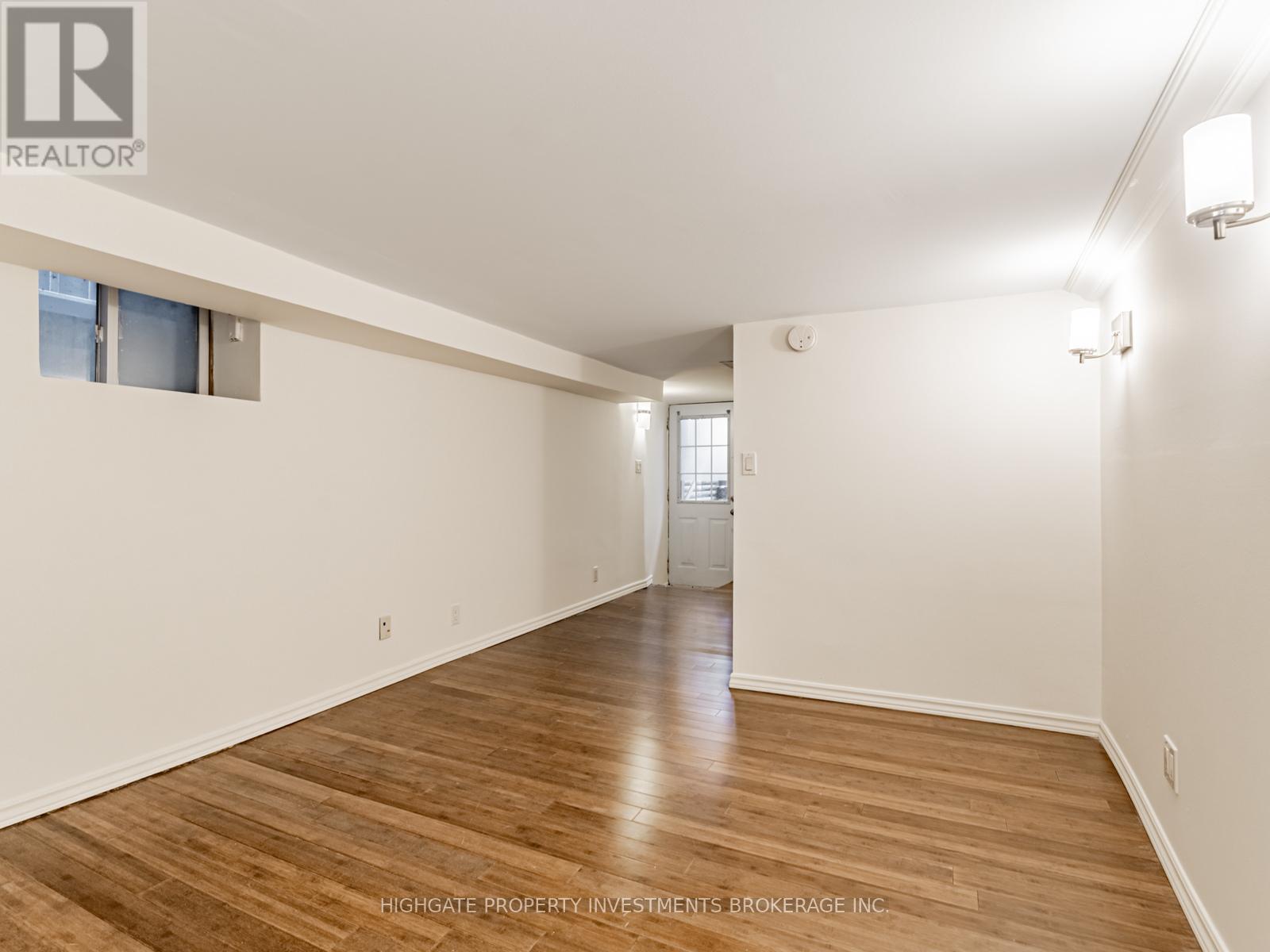 Bsmt - 104 Bertmount Avenue, Toronto, Ontario  M4M 2X9 - Photo 12 - E12594308