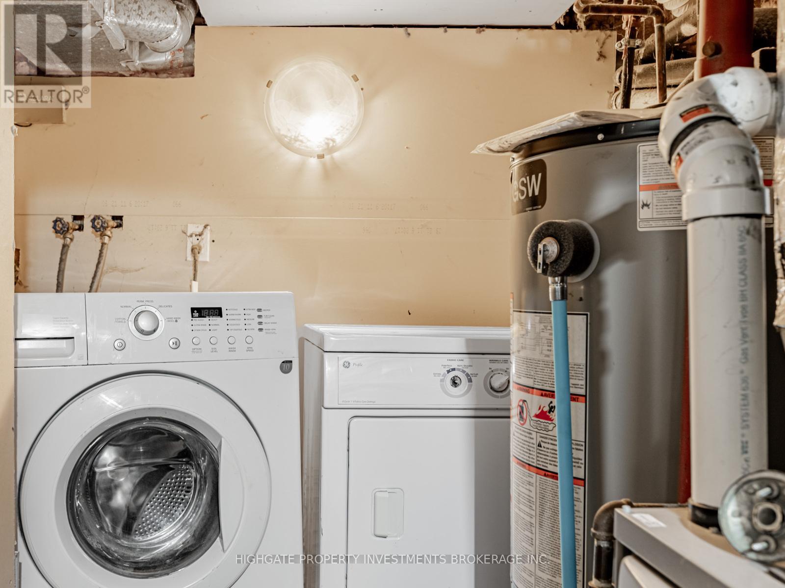 Bsmt - 104 Bertmount Avenue, Toronto, Ontario  M4M 2X9 - Photo 25 - E12594308