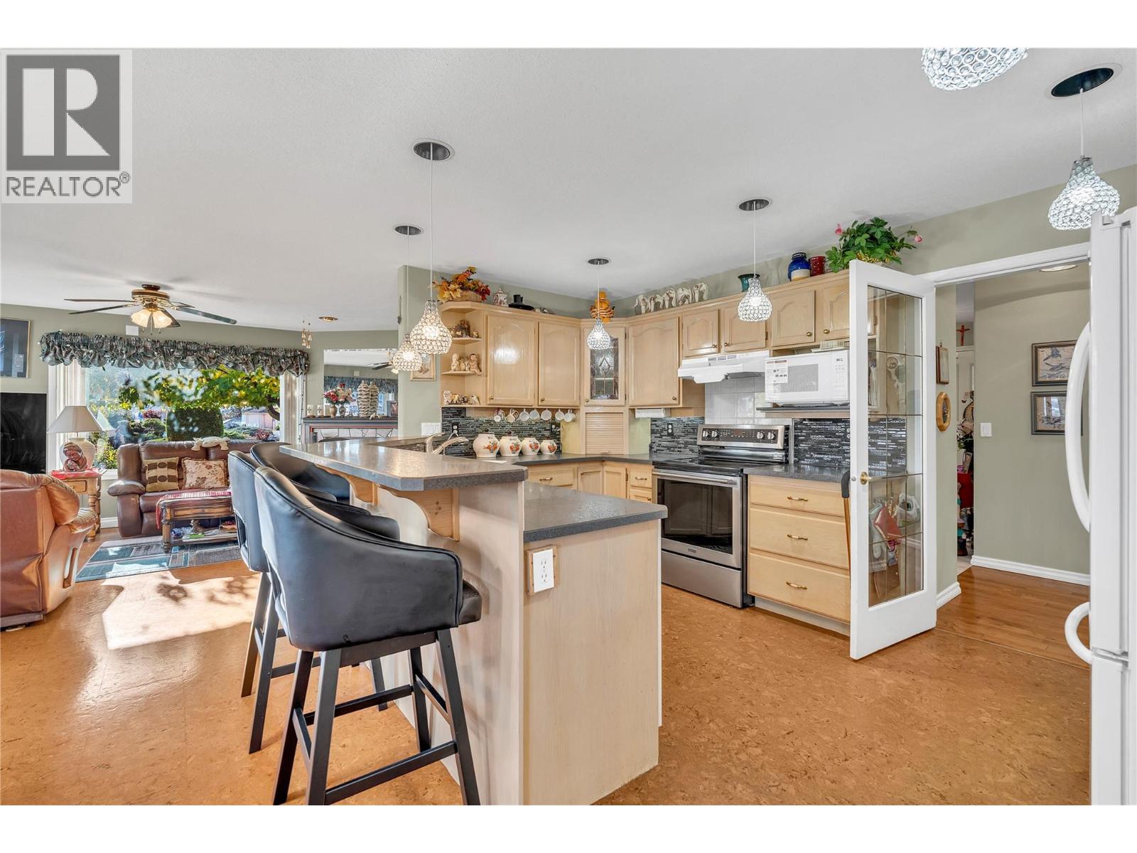 463 Ridge Road, Penticton, British Columbia  V2A 8N7 - Photo 31 - 10369037