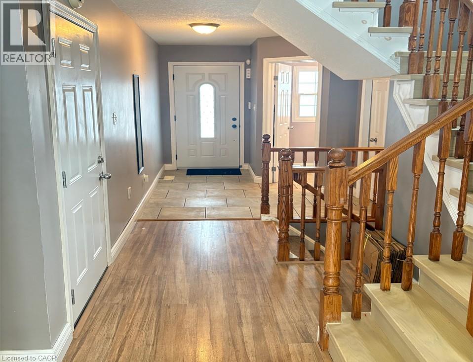 51 Sophia Crescent, Kitchener, Ontario  N2R 1X5 - Photo 4 - 40791575