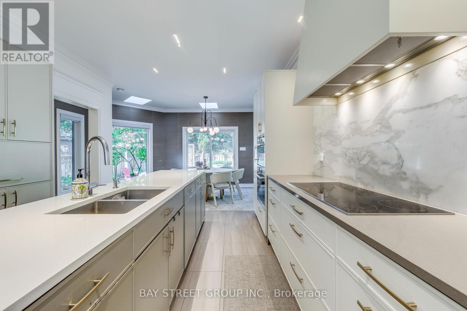 128 Beverley Glen Boulevard, Vaughan, Ontario  L4J 7V2 - Photo 14 - N12594104