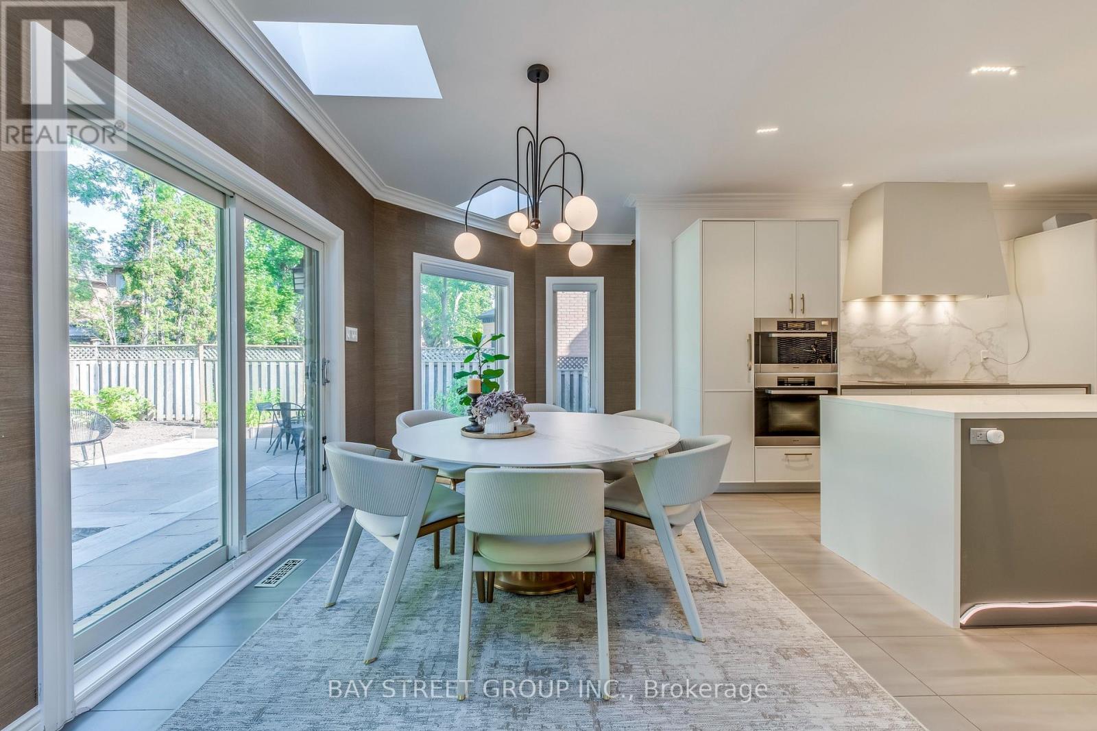 128 Beverley Glen Boulevard, Vaughan, Ontario  L4J 7V2 - Photo 17 - N12594104