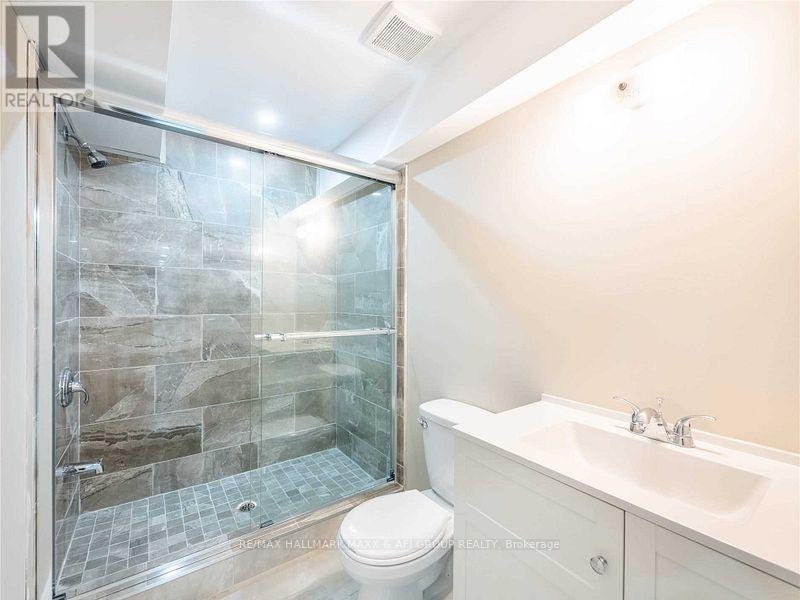 661 Mcgregor Farm Lower Trail, Newmarket, Ontario L3X 0H3 - Photo 7 - N12594168