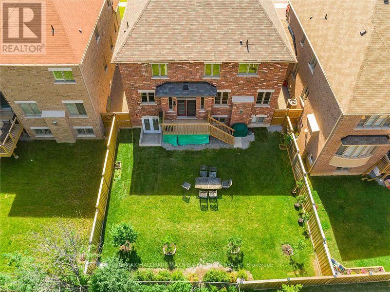 661 Mcgregor Farm Lower Trail, Newmarket, Ontario L3X 0H3 - Photo 8 - N12594168