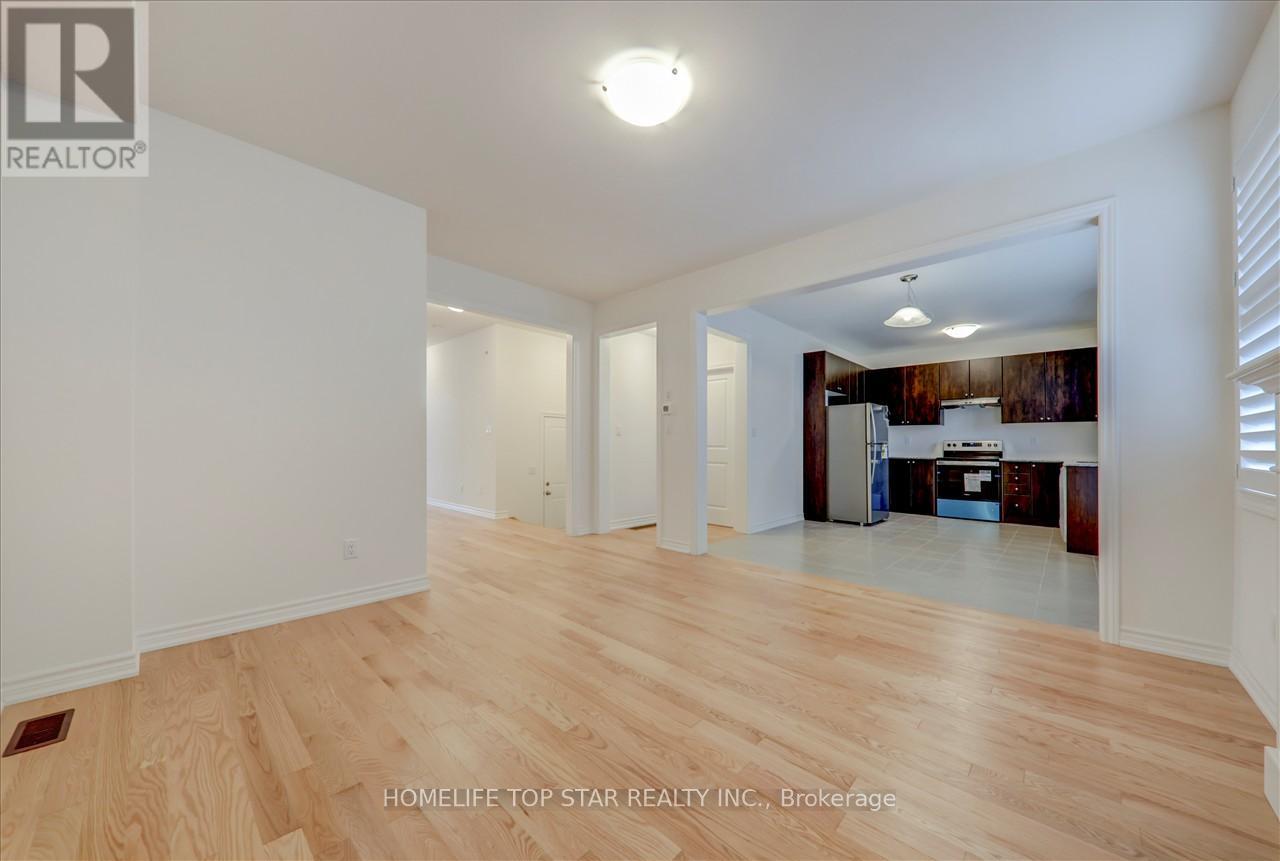 55 Brethet Heights, New Tecumseth, Ontario  L0G 1A0 - Photo 10 - N12594266